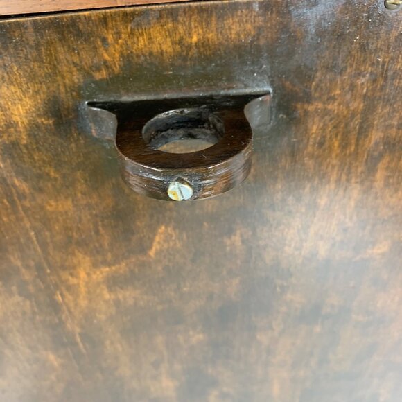 Framed Needlepoint Petitpoint Gobelin French Country Lady Bouquet Flowers Bosom - Picture 8 of 8